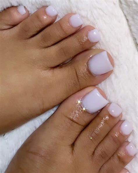 tips and toes nails